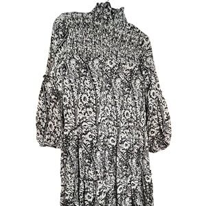 To La Roo Girl Long Sleeve Black & Grey Dress Sz 10 Smocked Lined Pre-owned